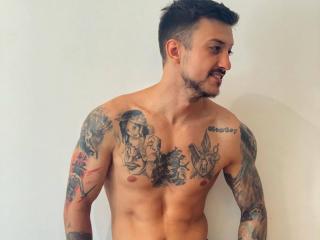 AdriianBoy