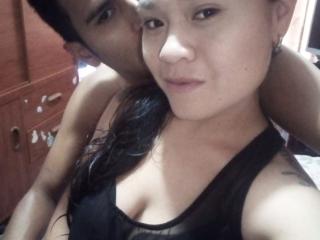 LoveHungryCouple