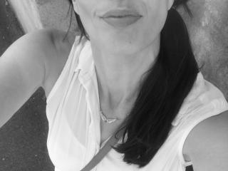 AlicianeFrancaise XLoveCam AlicianeFrancaise